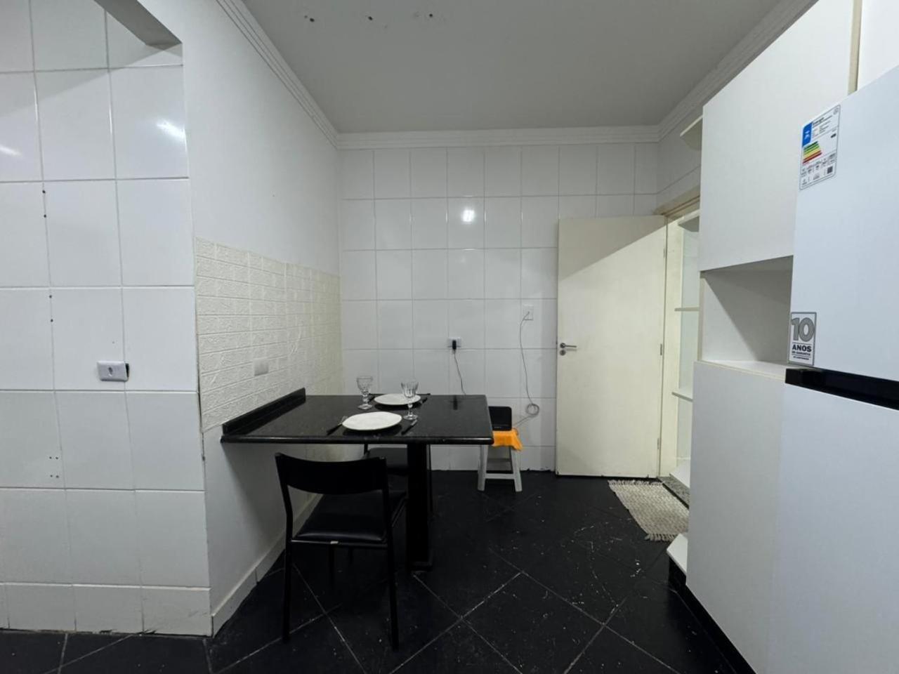 Apartment Flat Confortavel E Espacoso Proximo Ao Aeroporto E Hospital Hu *