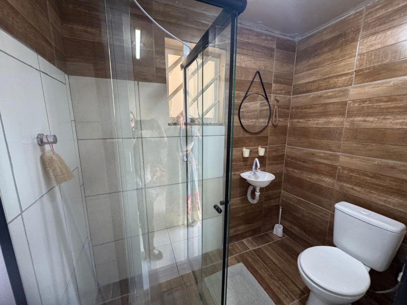 Apartment Flat Confortavel E Espacoso Proximo Ao Aeroporto E Hospital Hu